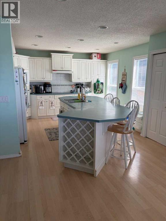 1065 East Chestermere Drive Property Photo 1
