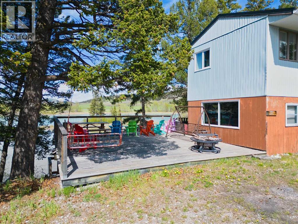 20 Lee Lake Road Property Photo 3