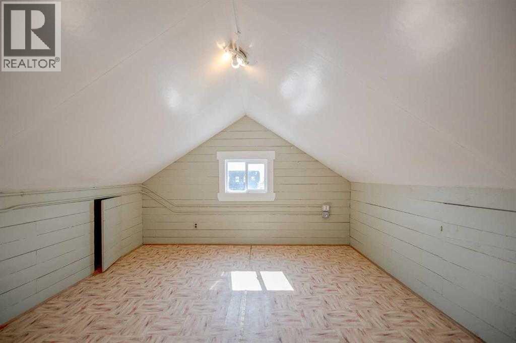 125 River Avenue Property Photo 11