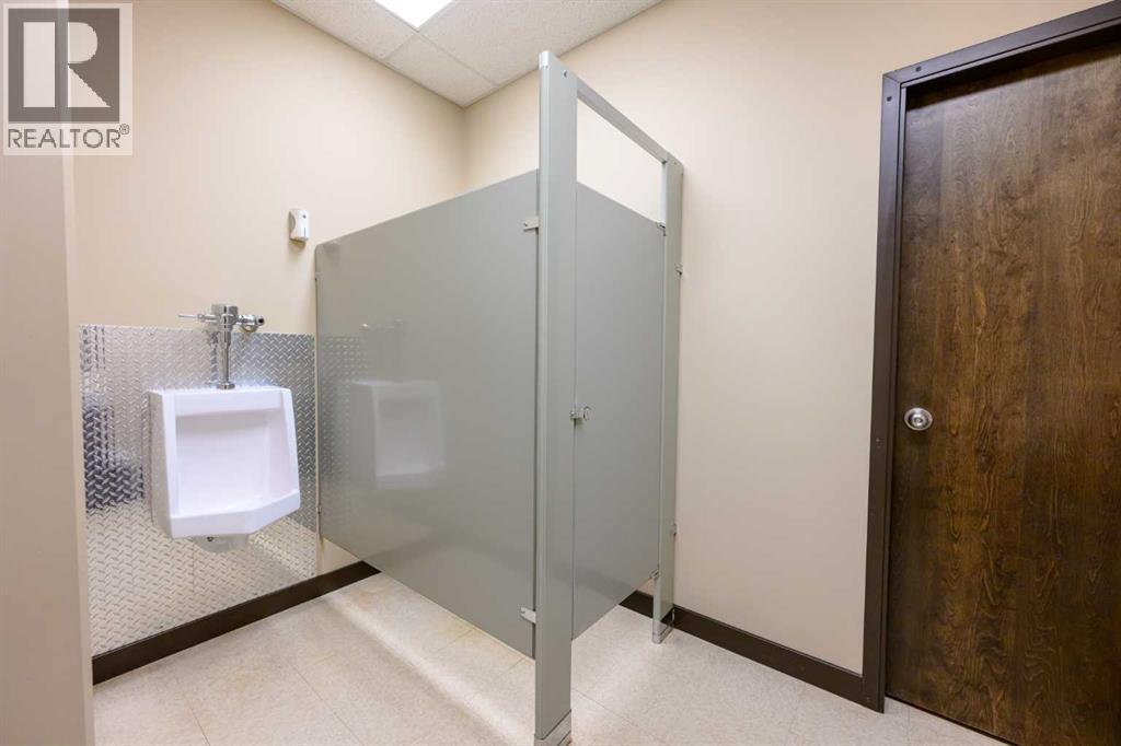 10709 79 Avenue Property Photo 22