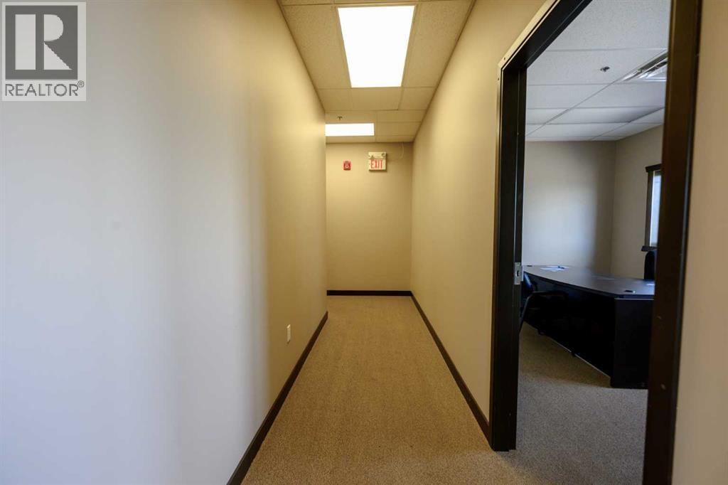 10709 79 Avenue Property Photo 24