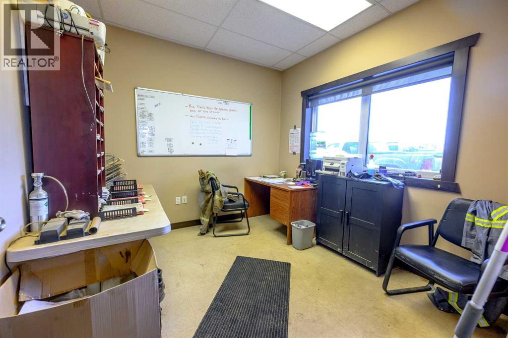 10709 79 Avenue Property Photo 35