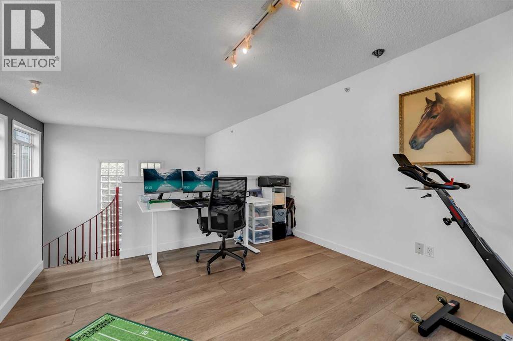 527 15 Avenue Southwest Property Photo 19