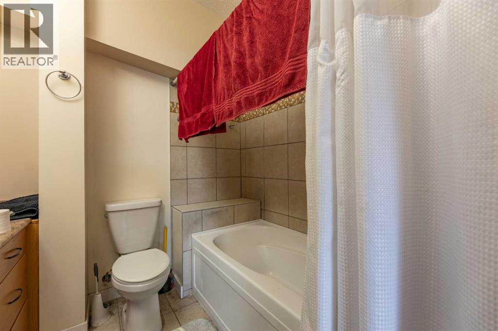 120 Steele Crescent Property Photo 21