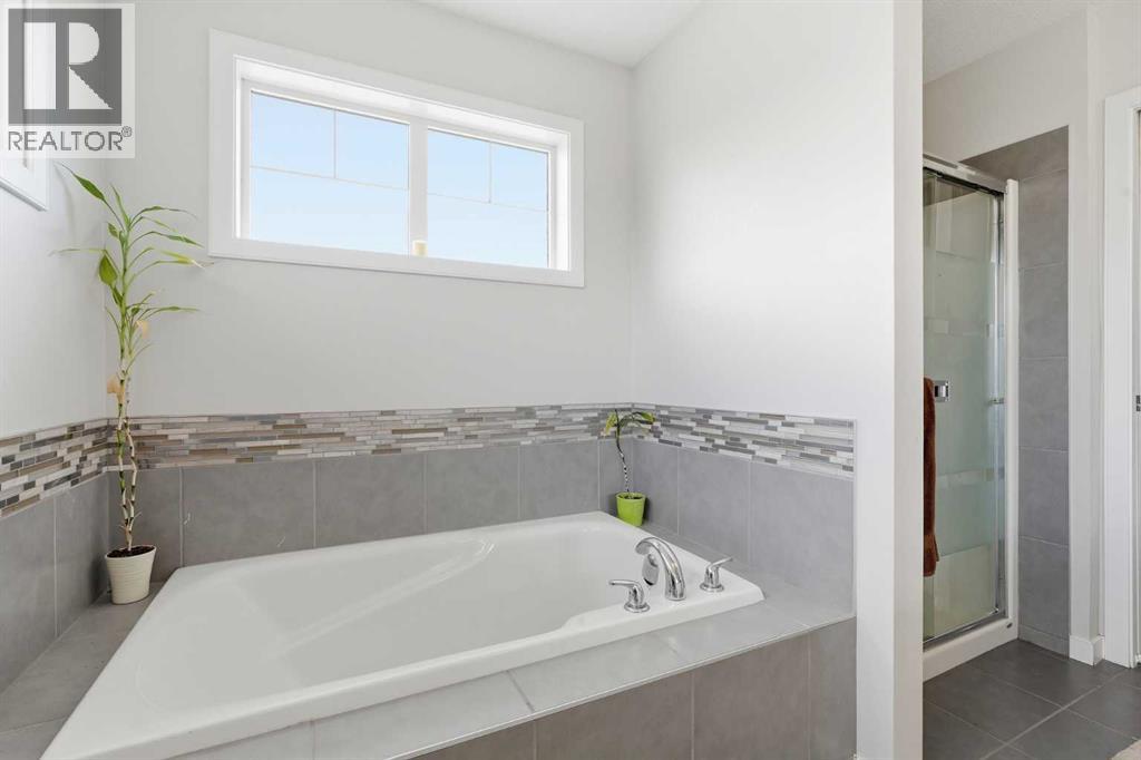 4 Panton Road Nw Property Photo 15