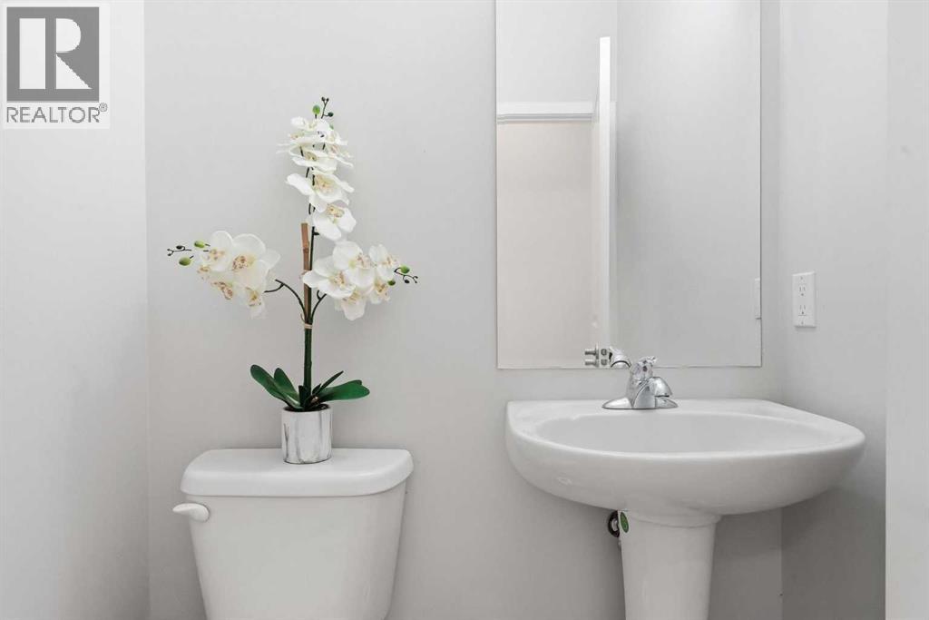 4 Panton Road Nw Property Photo 27