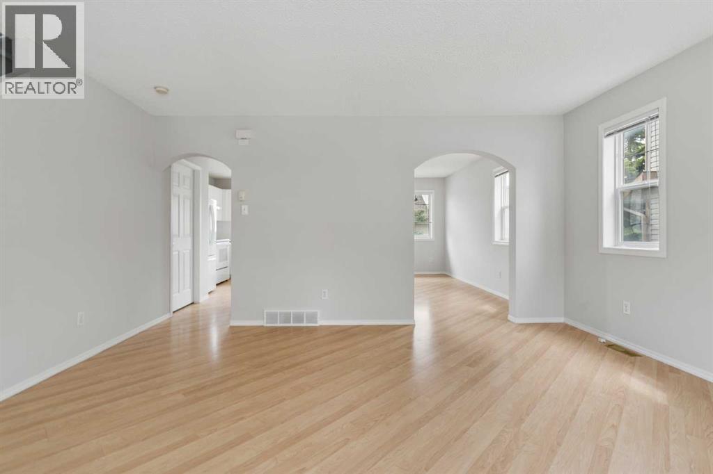 66 Citadel Point Nw Property Photo 8