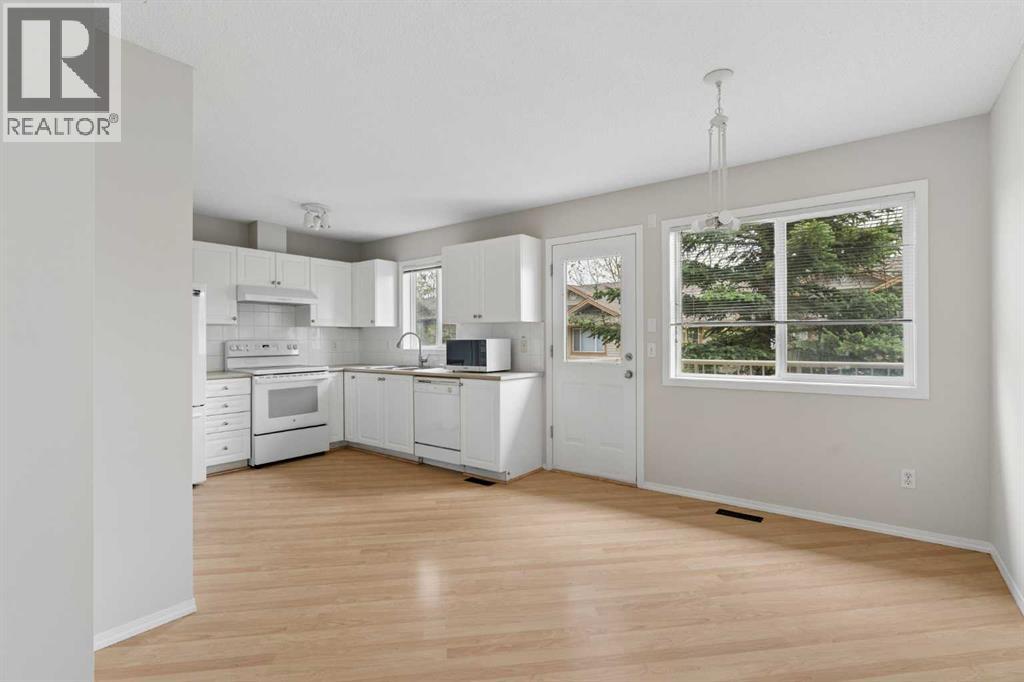 66 Citadel Point Nw Property Photo 12