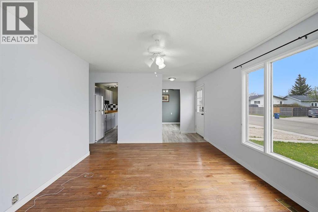 128 Ridgegate Way Sw Property Photo 7