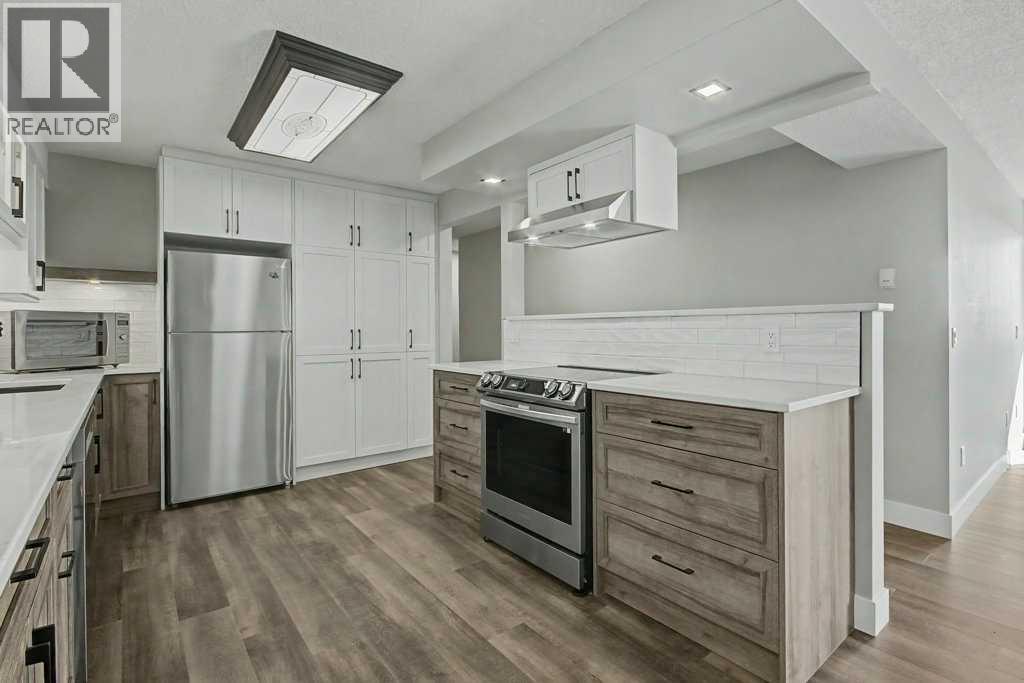 320 Meredith Road Northeast Property Photo 2
