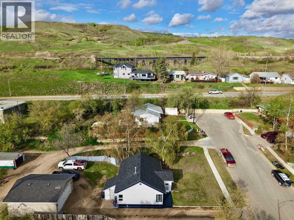 10122 106 Avenue Property Photo 10