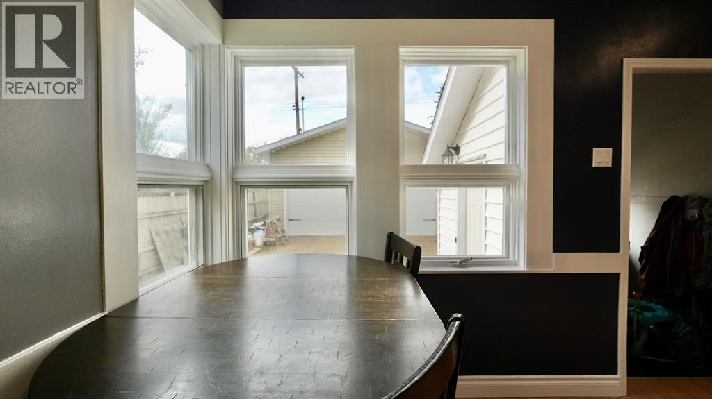 10122 106 Avenue Property Photo 12