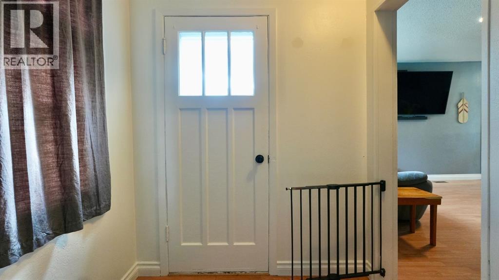 10122 106 Avenue Property Photo 36