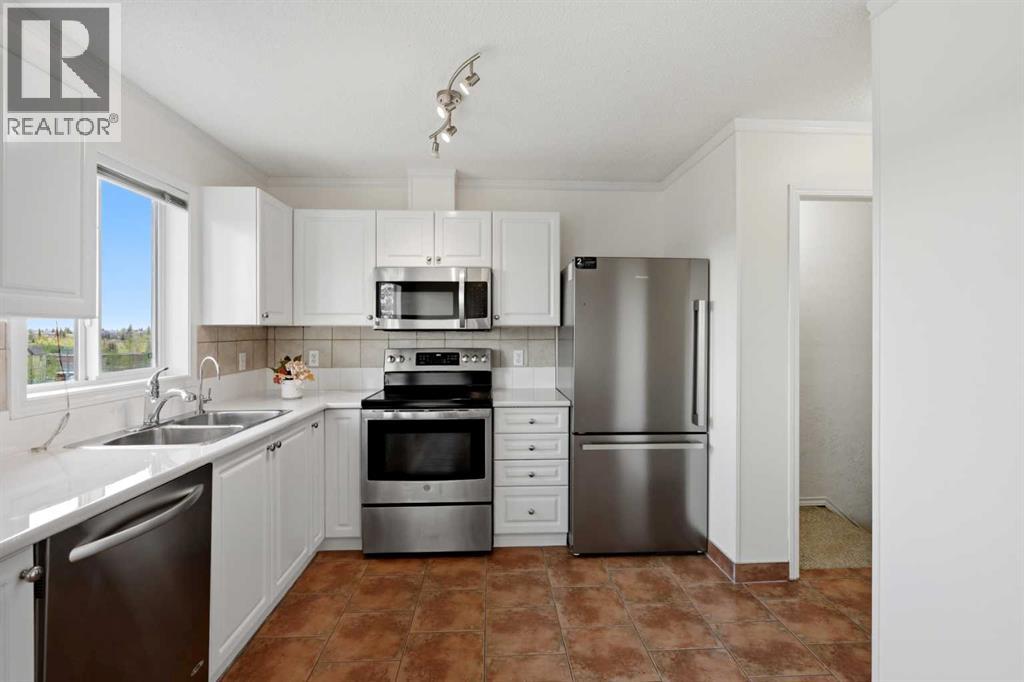 249 Citadel Point Nw Property Photo 12