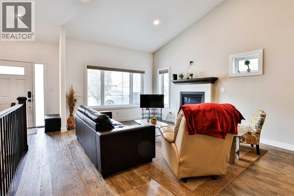 333 Cowan Avenue Property Photo 9