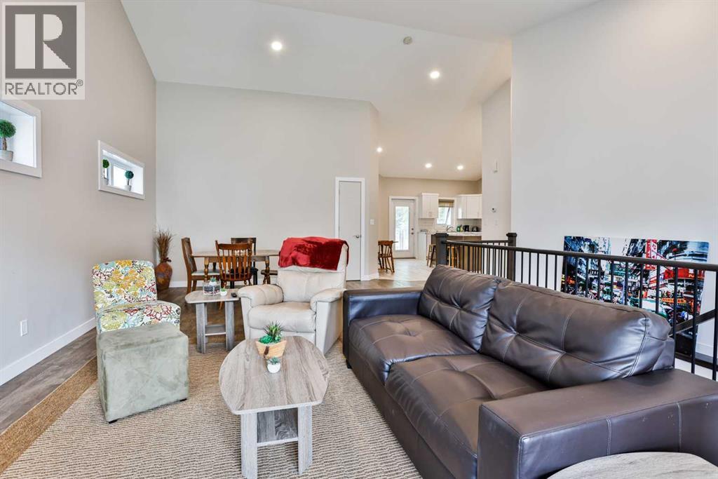 333 Cowan Avenue Property Photo 11
