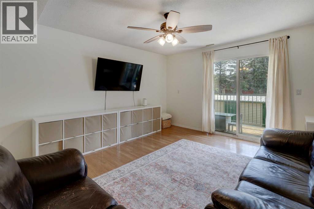 707 Westmount Drive Property Photo 3