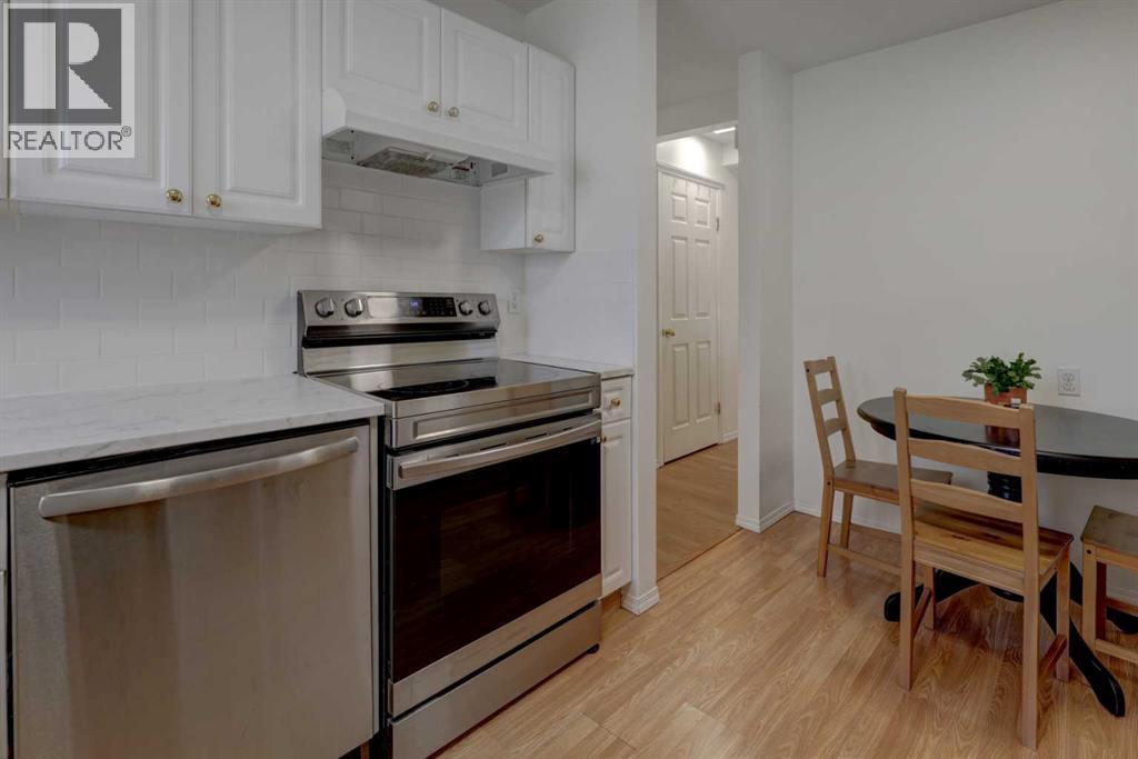 707 Westmount Drive Property Photo 11
