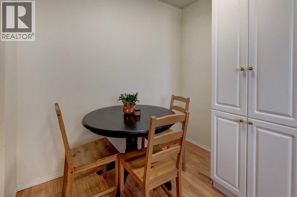 707 Westmount Drive Property Photo 13