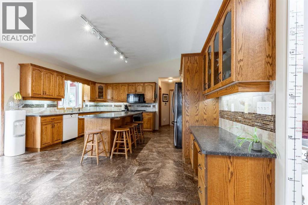 194043 Twp 120 Property Photo 11