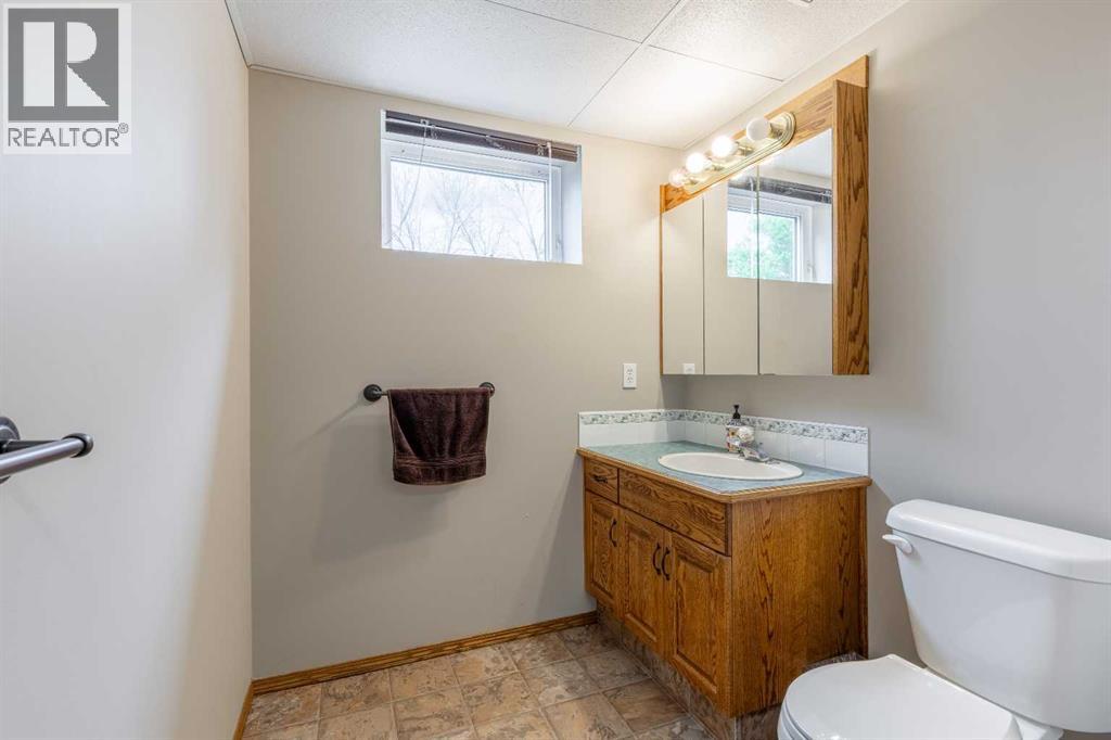 194043 Twp 120 Property Photo 33