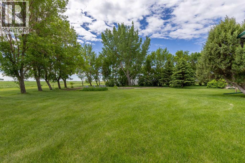 194043 Twp 120 Property Photo 36