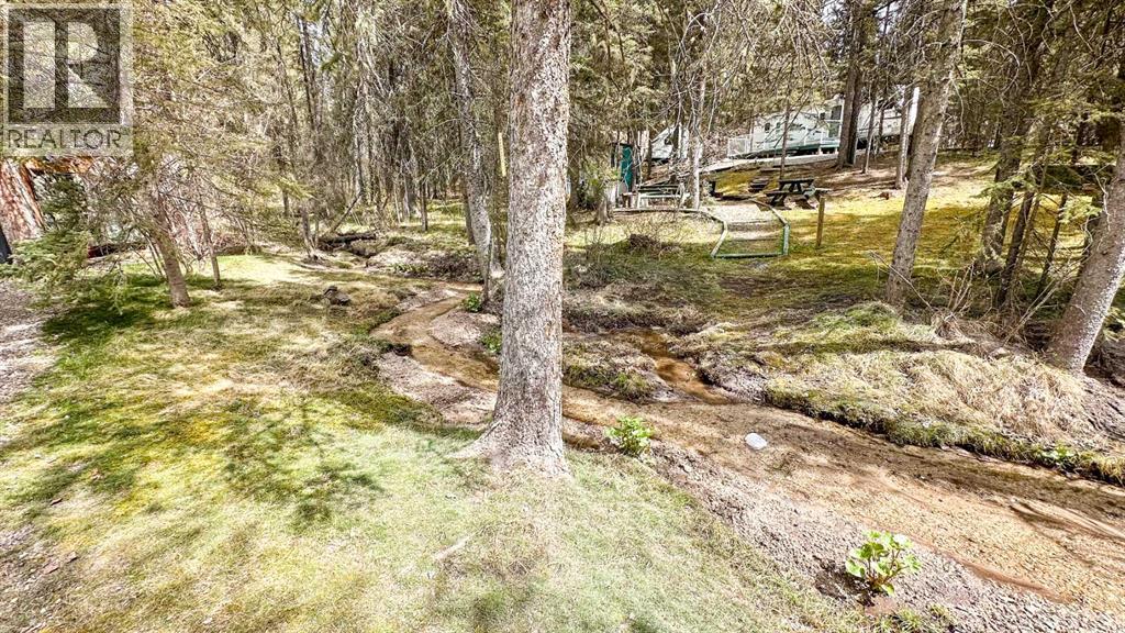 5227 Township Road 320 Property Photo 4