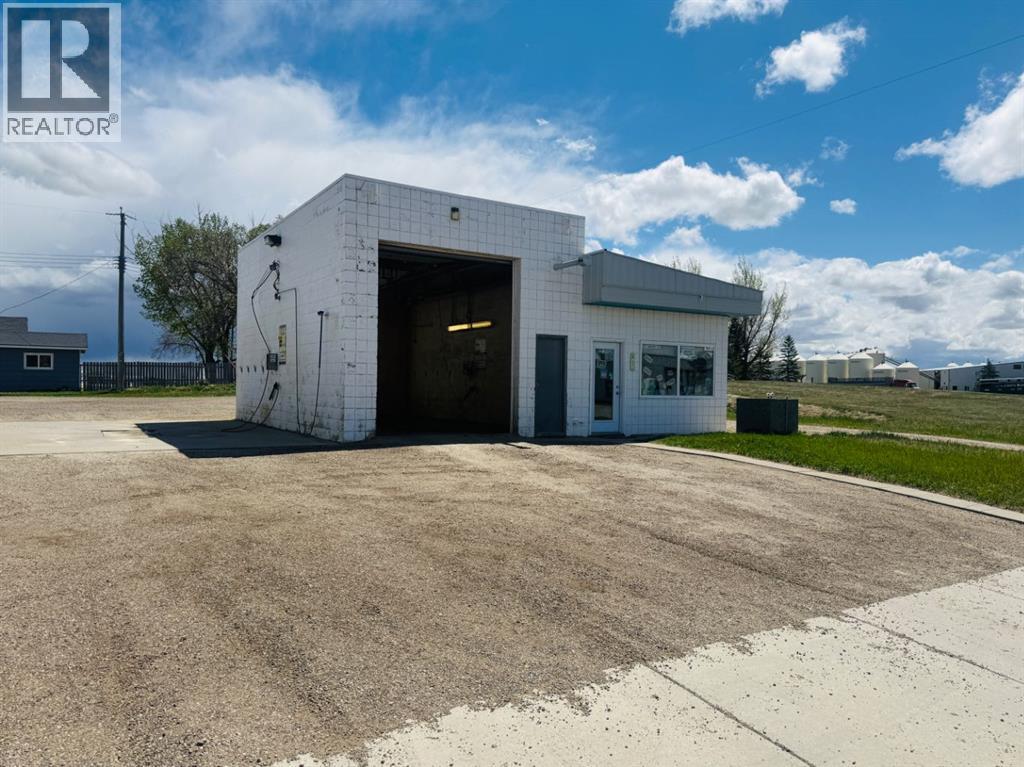 107 Centre Street Property Photo 2