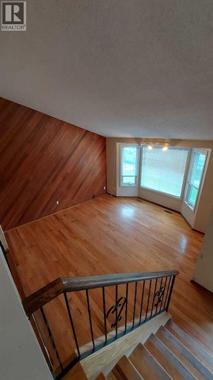 821 Whitemont Drive Ne Property Photo 9