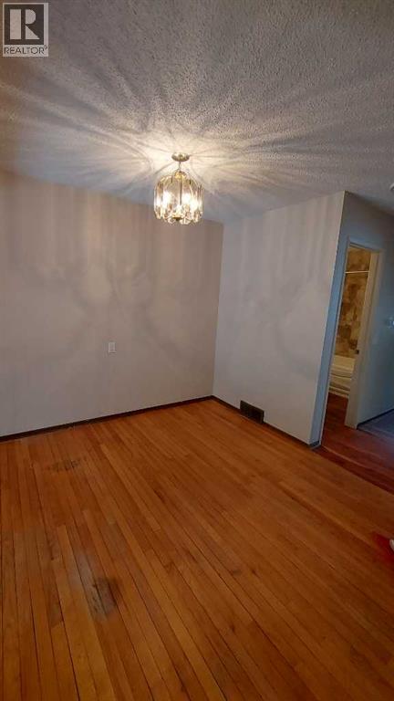 821 Whitemont Drive Ne Property Photo 10