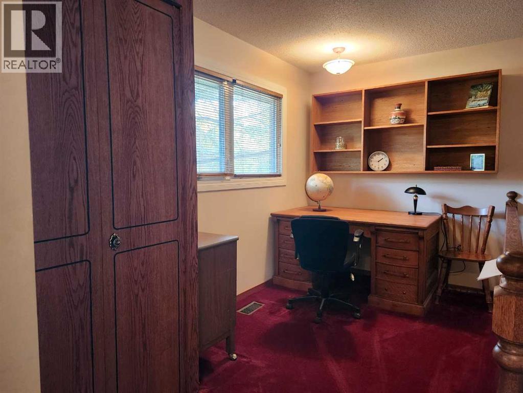 31 Larch Avenue Property Photo 14