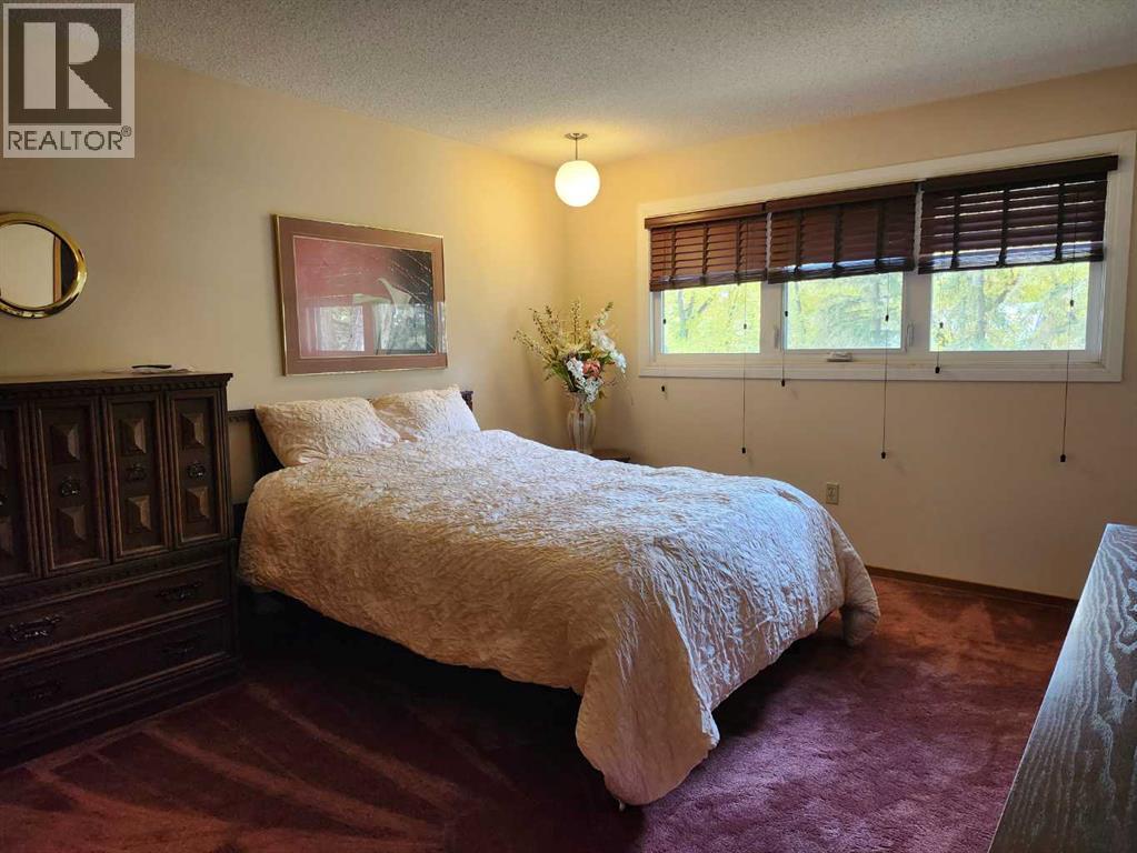 31 Larch Avenue Property Photo 17