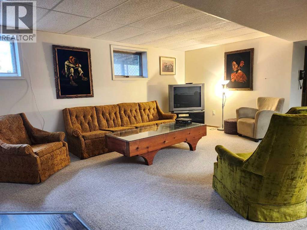 31 Larch Avenue Property Photo 23