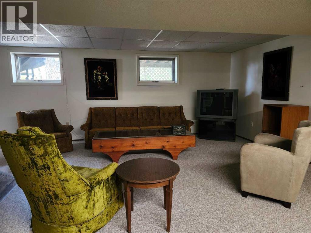 31 Larch Avenue Property Photo 24