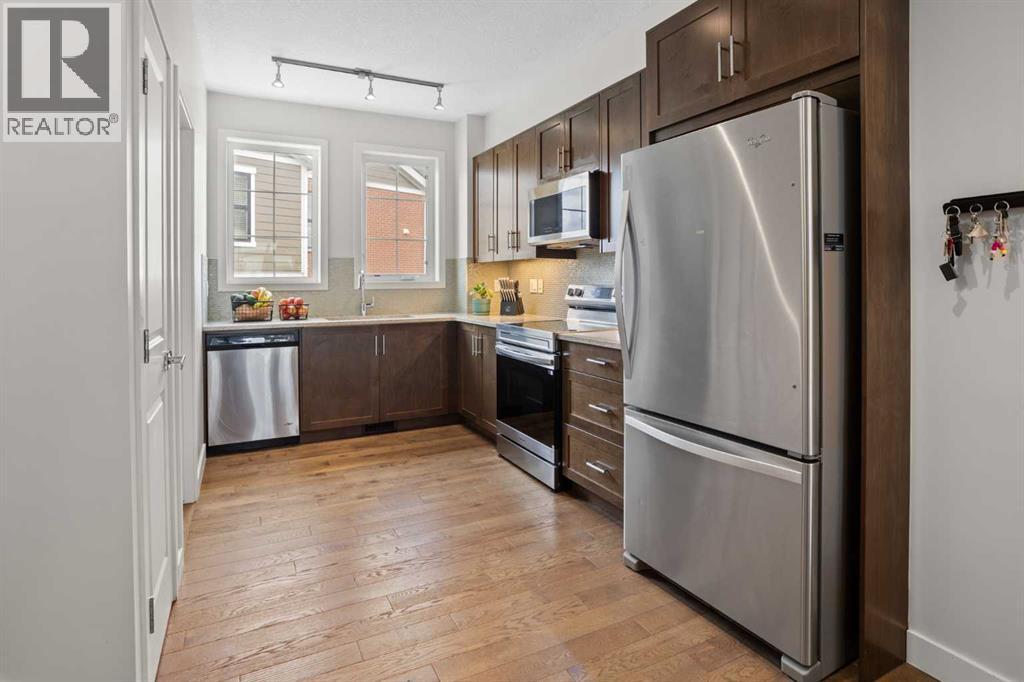 8 Sherwood Row Nw Property Photo 6