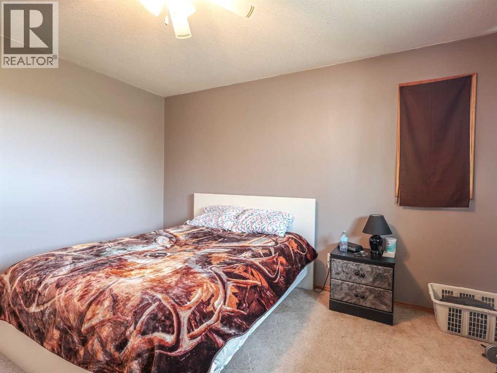 4905 82 Street Property Photo 12