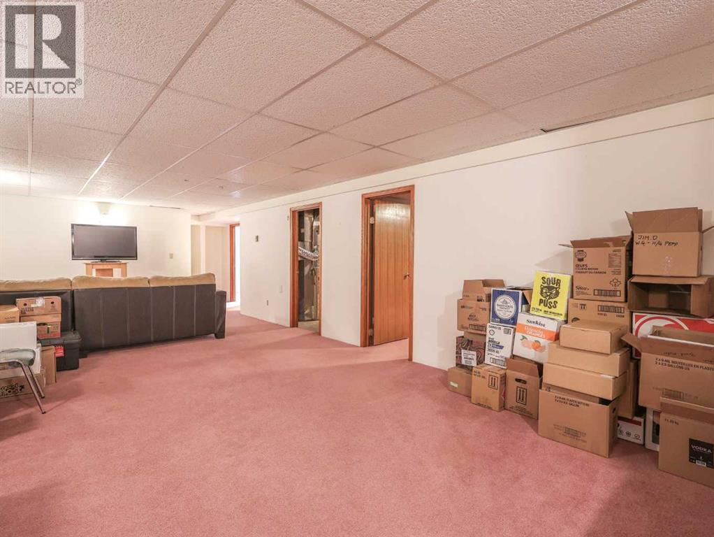4905 82 Street Property Photo 22