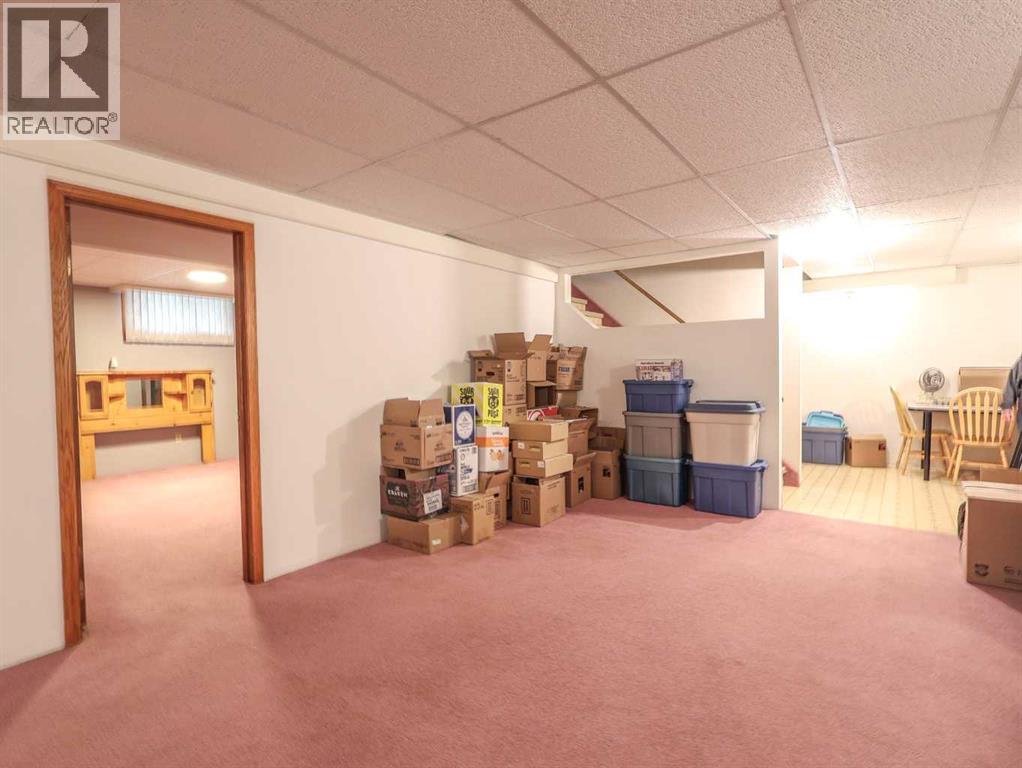 4905 82 Street Property Photo 23
