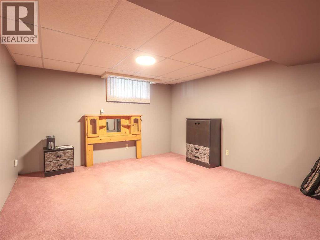 4905 82 Street Property Photo 24