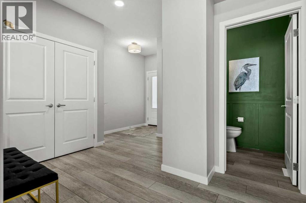 243 Silver Spruce Grove Sw Property Photo 4