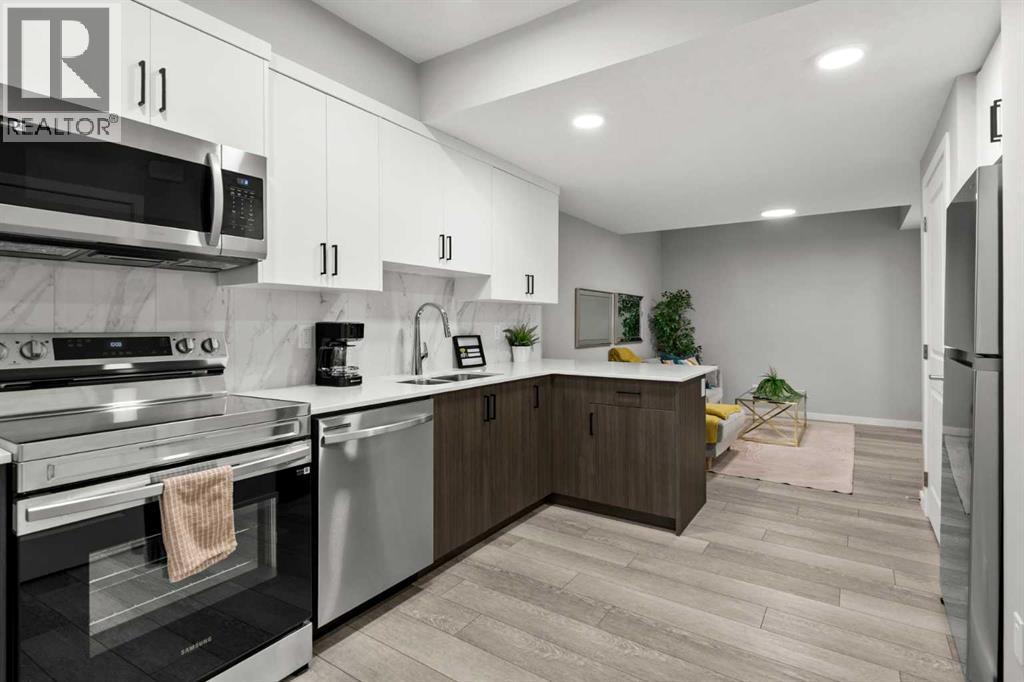 243 Silver Spruce Grove Sw Property Photo 27