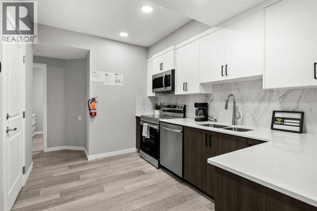 243 Silver Spruce Grove Sw Property Photo 28
