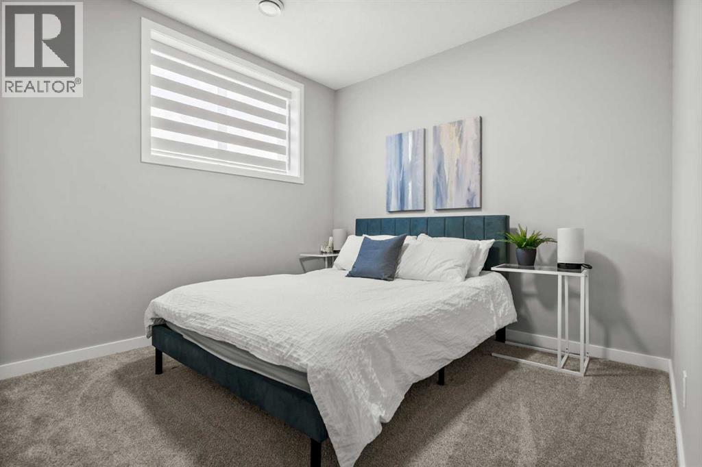 243 Silver Spruce Grove Sw Property Photo 32