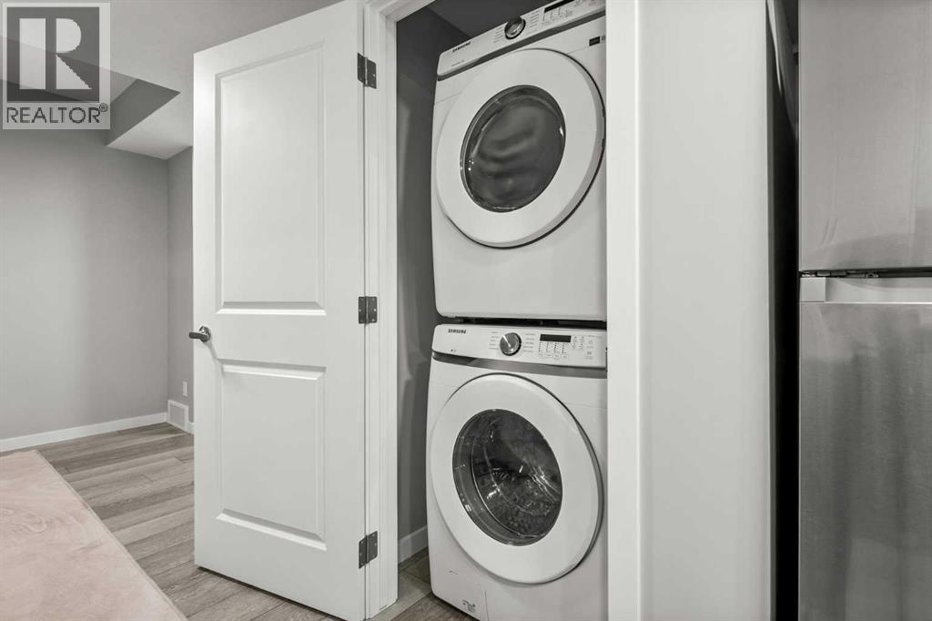 243 Silver Spruce Grove Sw Property Photo 34