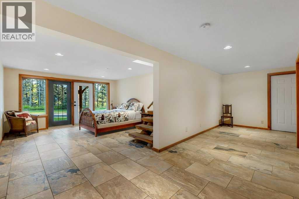 162004 1315 Drive W Property Photo 16