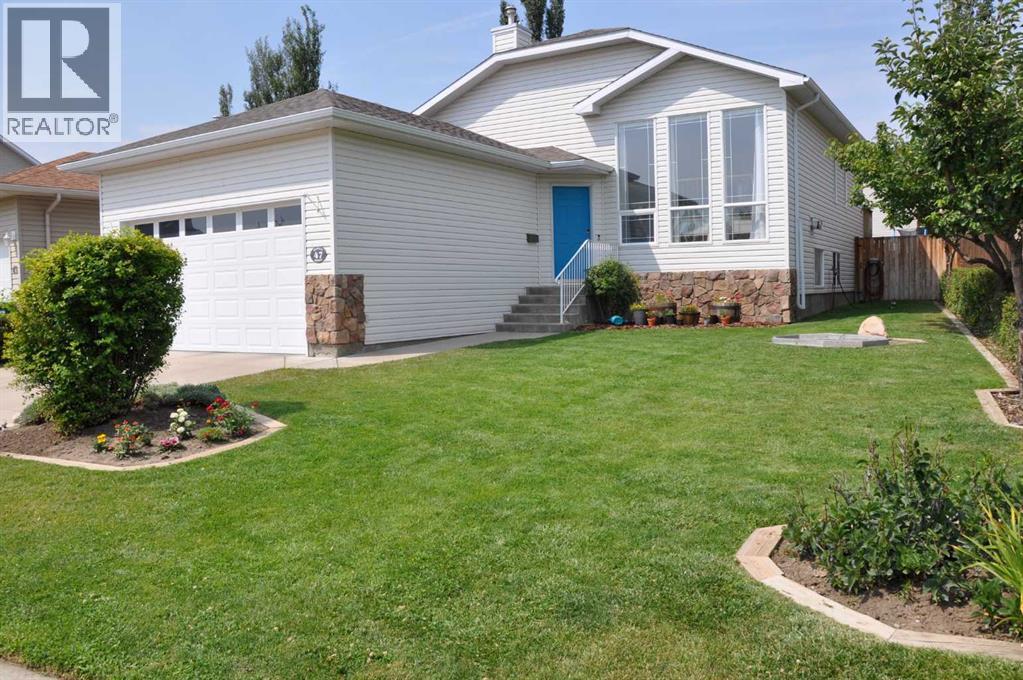 47 Riverbrook Close W Property Photo 1