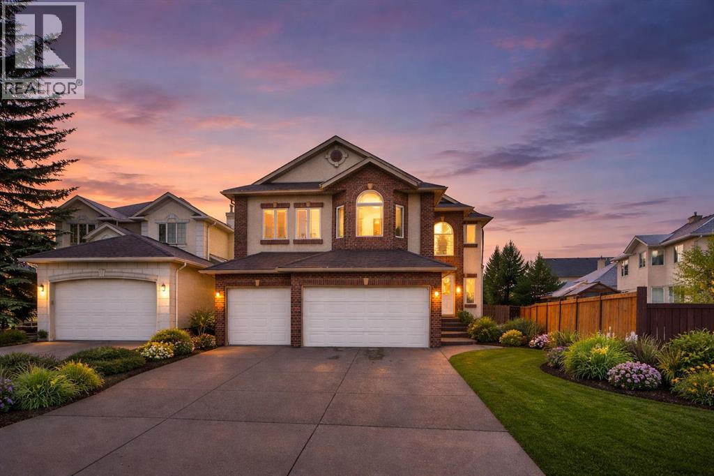 6 Strathridge Way Sw Property Photo 1