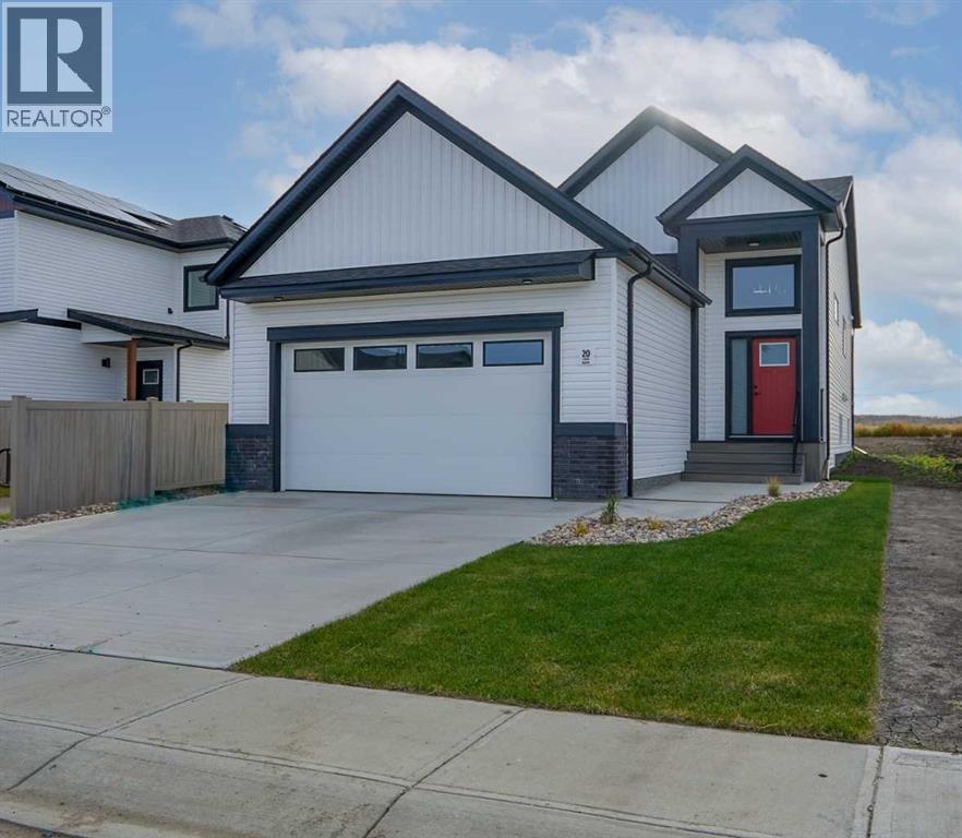 20 Ian Way Property Photo 1