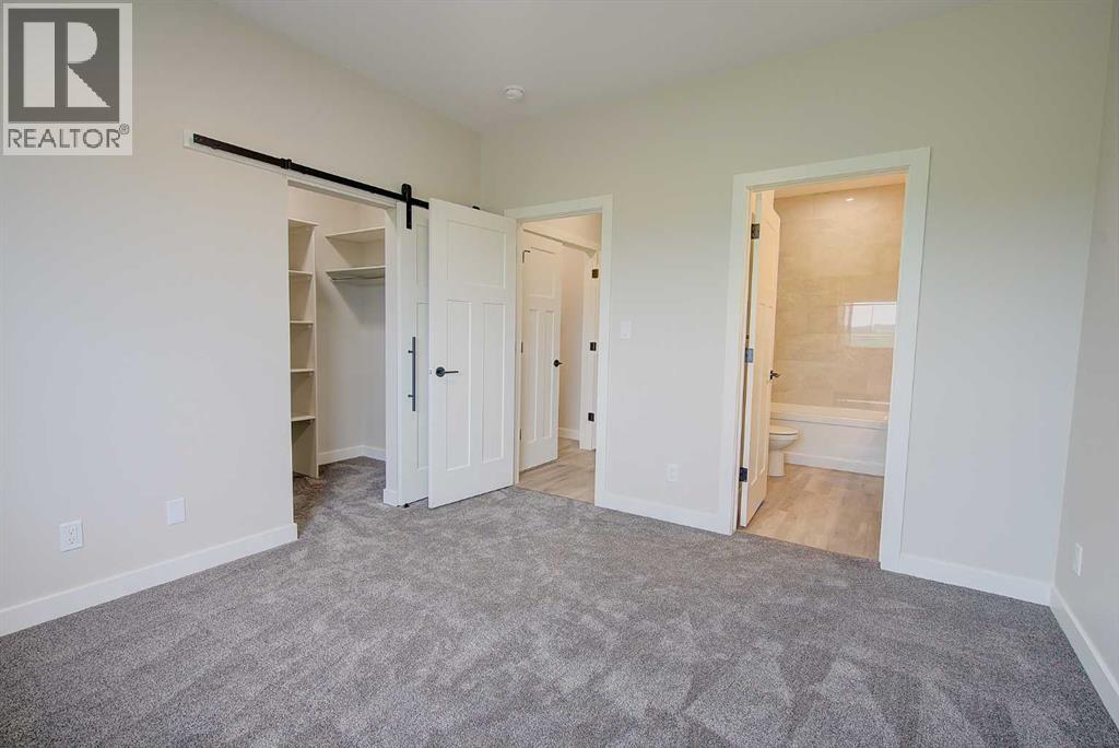 20 Ian Way Property Photo 19