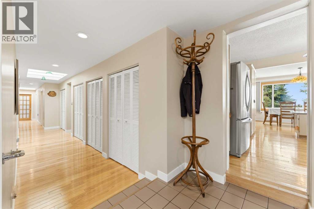 322191 135 Street W Property Photo 14